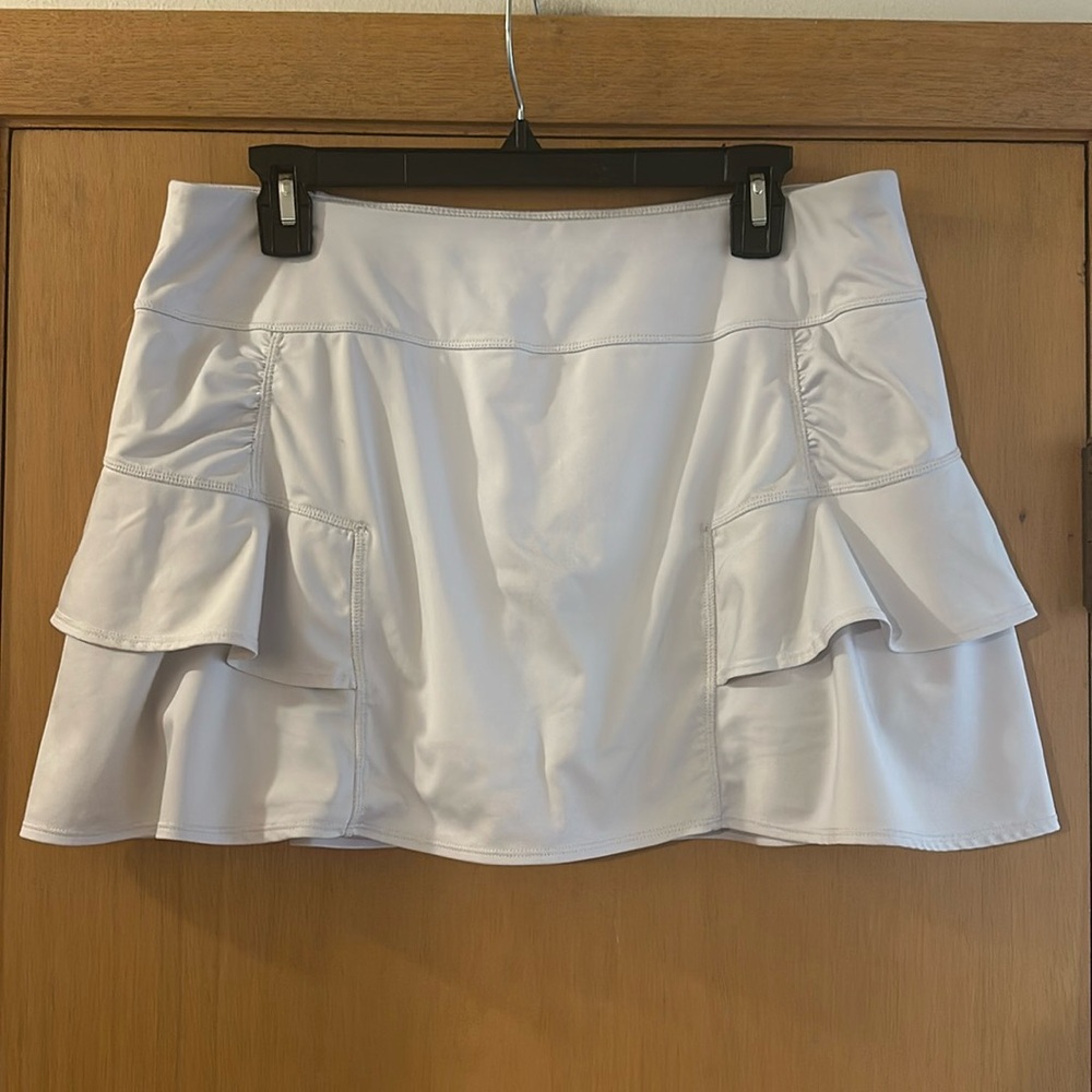 Athleta Women’s Sweetness Ruffle Tennis Skirt Skort White Size Large